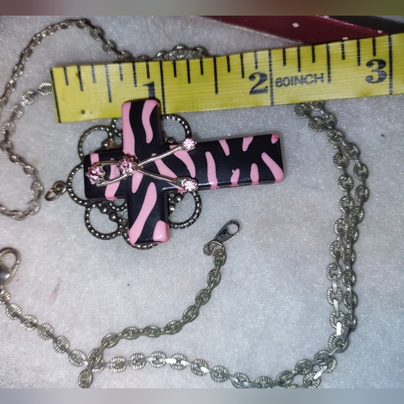 Pink Zebra Pattern Cross + Pink Crystal Ribbon - Picture 8 of 12
